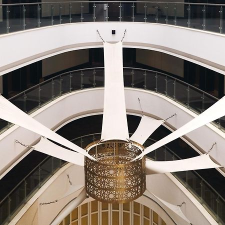 Crowne Plaza Doha - The Business Park By Ihg Hotell Exteriör bild