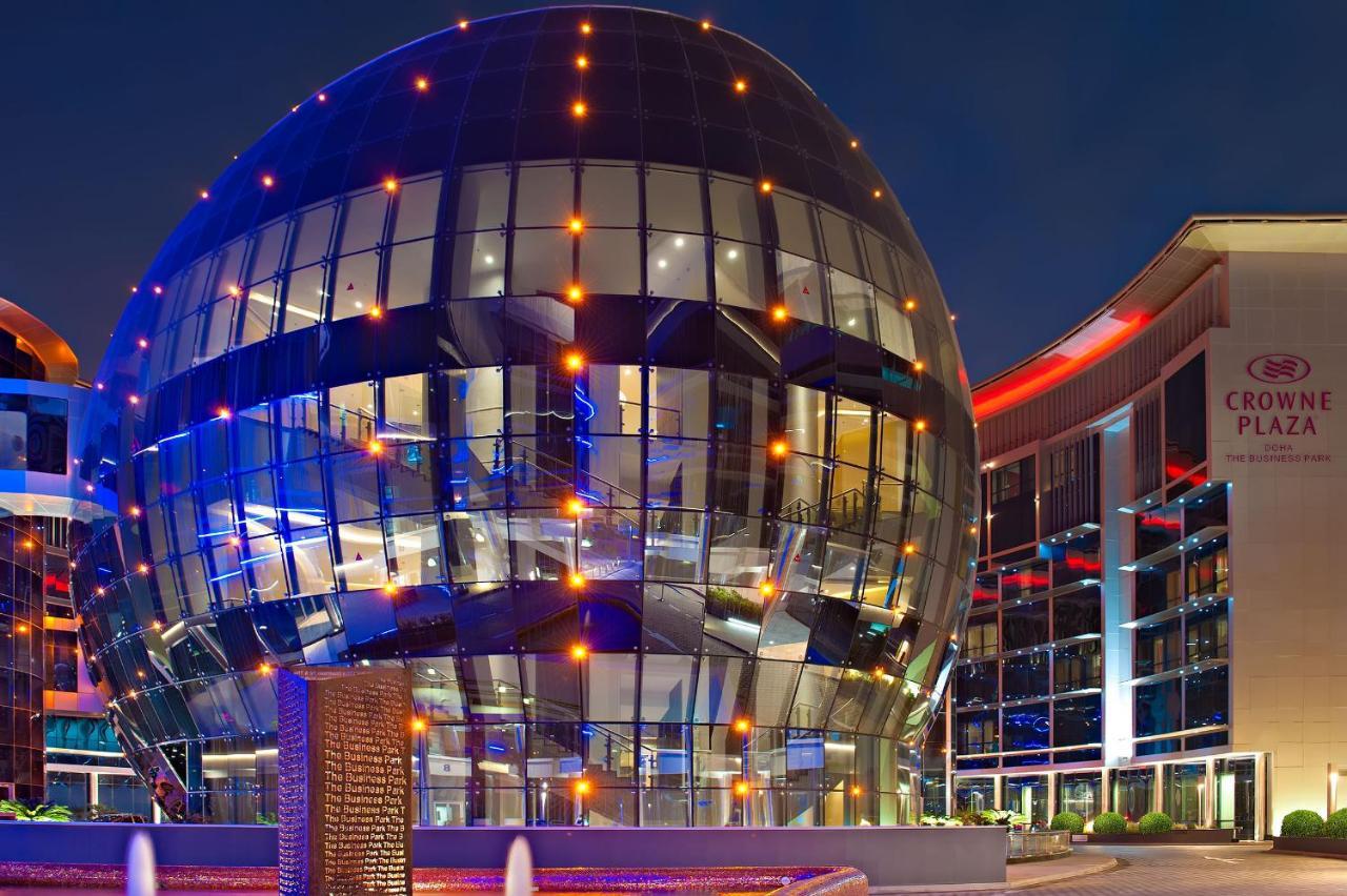 Crowne Plaza Doha - The Business Park By Ihg Hotell Exteriör bild The Crescent, Dubai