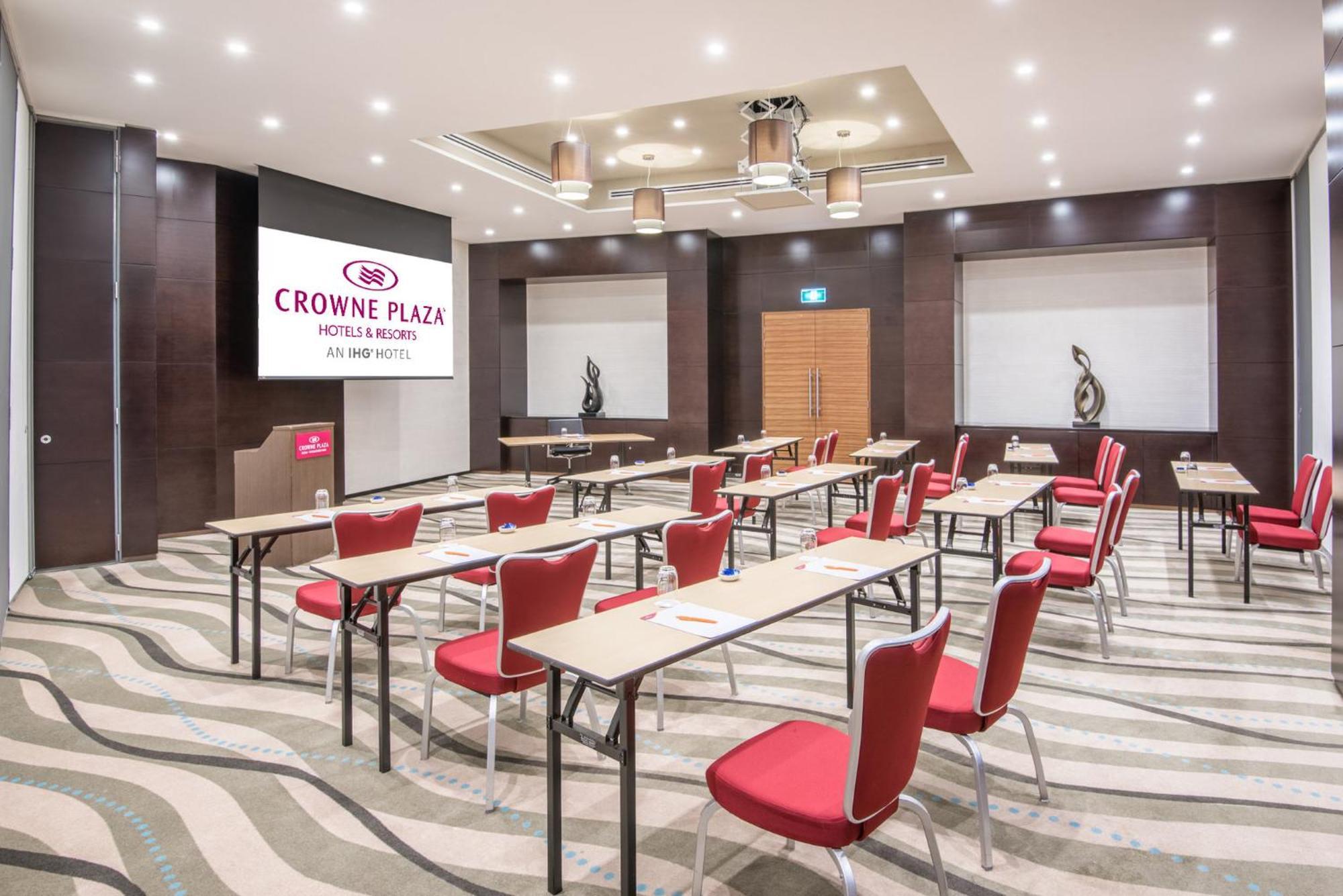 Crowne Plaza Doha - The Business Park By Ihg Hotell Exteriör bild